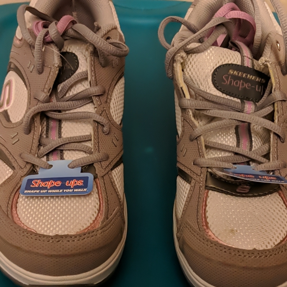Skechers shape ups
